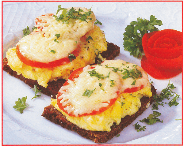 Sonntagsfrühstück mit Rührei